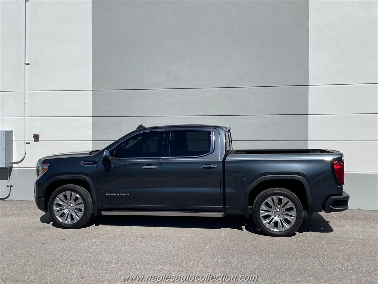 2021 GMC Sierra 1500 Denali   - Photo 24 - Fort Myers, FL 33967