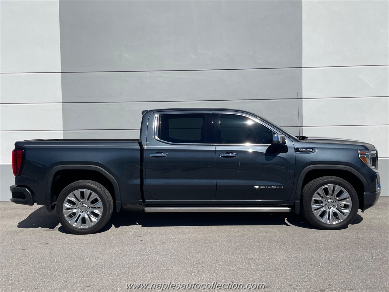 2021 GMC Sierra 1500 Denali   - Photo 6 - Fort Myers, FL 33967