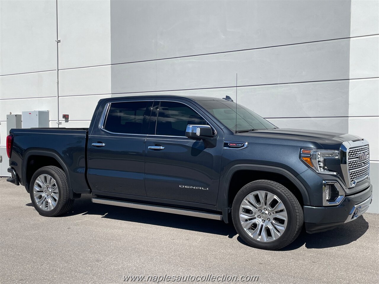 2021 GMC Sierra 1500 Denali   - Photo 7 - Fort Myers, FL 33967