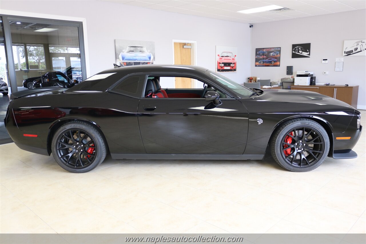 2016 Dodge Challenger SRT Hellcat   - Photo 7 - Fort Myers, FL 33967