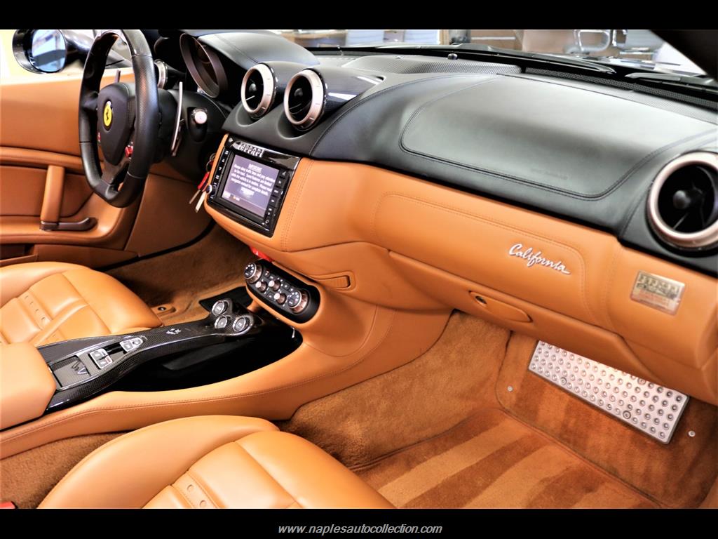 2012 Ferrari California Roadster   - Photo 29 - Fort Myers, FL 33967