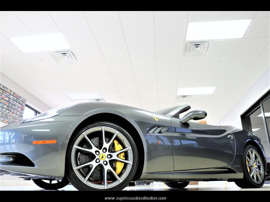 2012 Ferrari California Roadster   - Photo 5 - Fort Myers, FL 33967