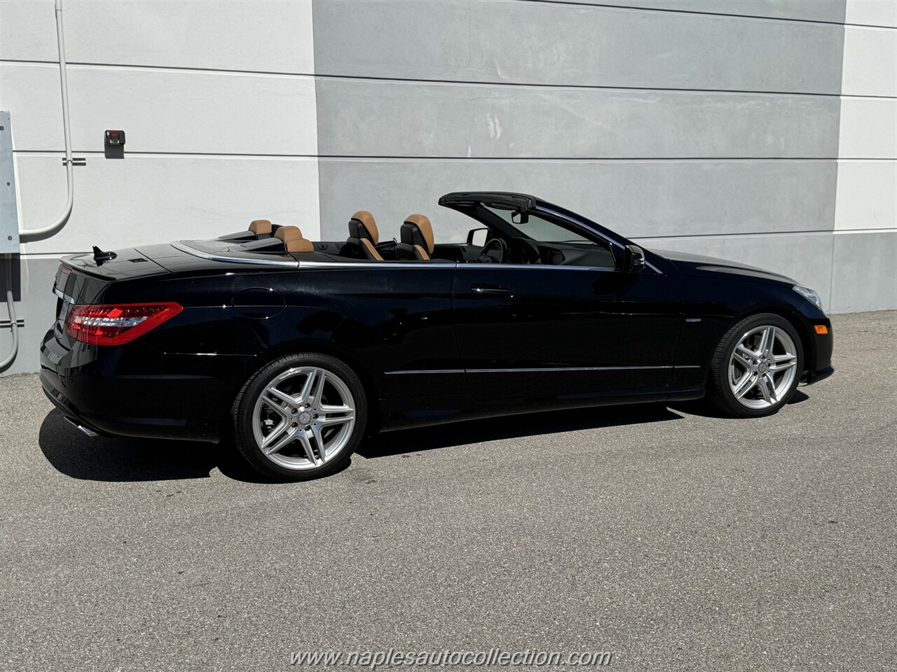 2012 Mercedes-Benz E 550   - Photo 8 - Fort Myers, FL 33967