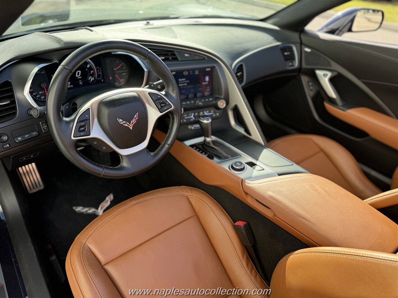 2015 Chevrolet Corvette Stingray   - Photo 16 - Fort Myers, FL 33967