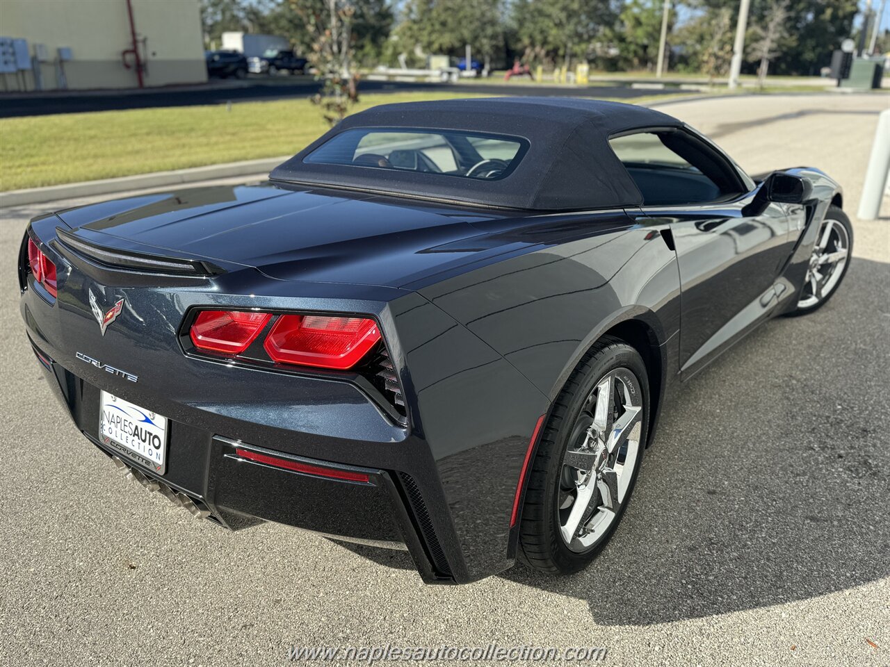 2015 Chevrolet Corvette Stingray   - Photo 10 - Fort Myers, FL 33967