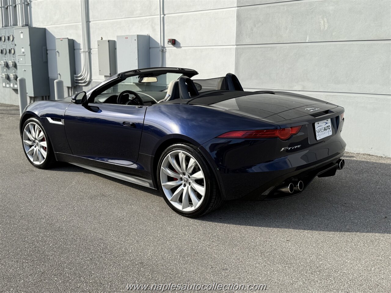 2014 Jaguar F-TYPE V8 S   - Photo 4 - Fort Myers, FL 33967