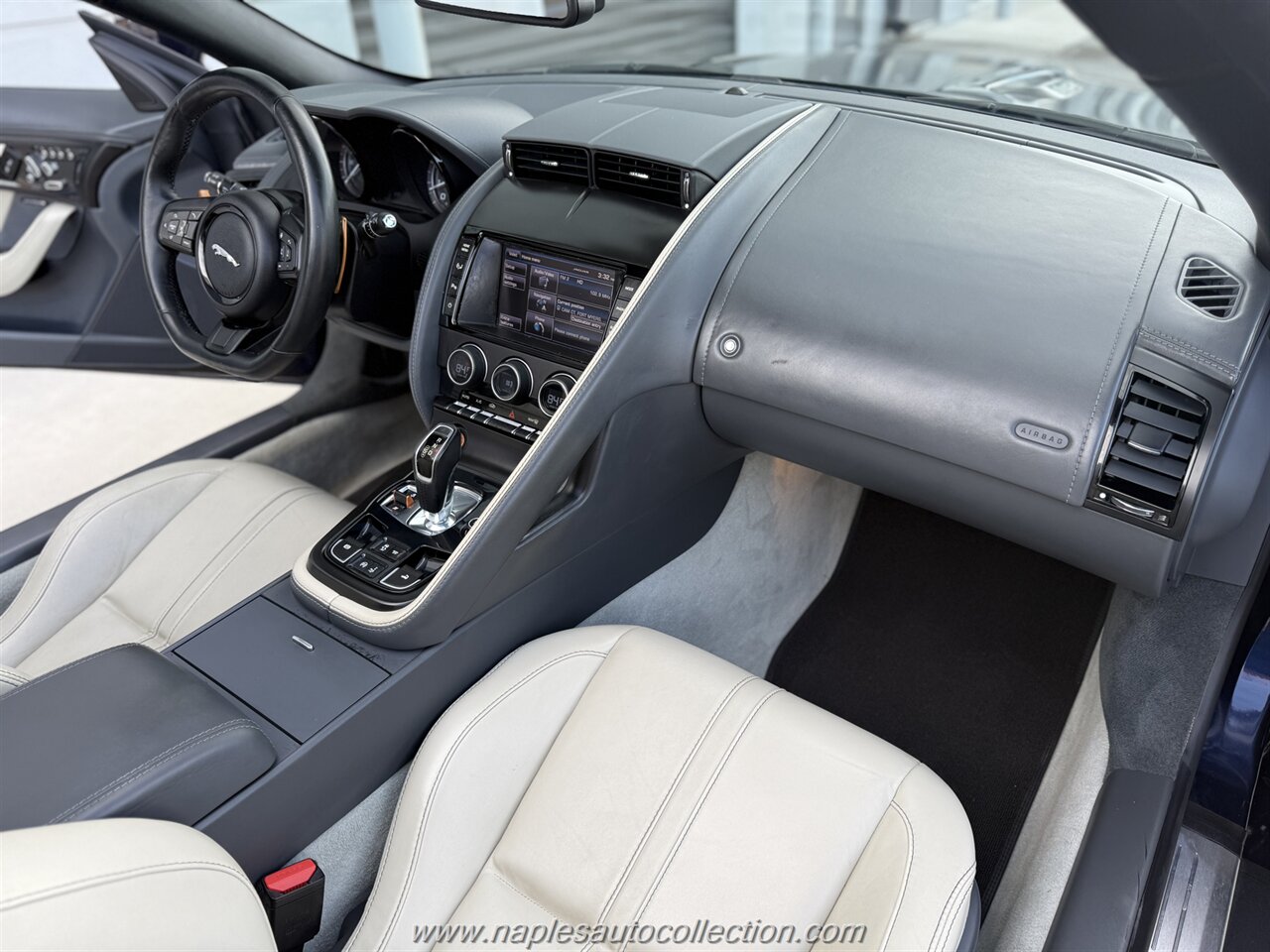 2014 Jaguar F-TYPE V8 S   - Photo 14 - Fort Myers, FL 33967