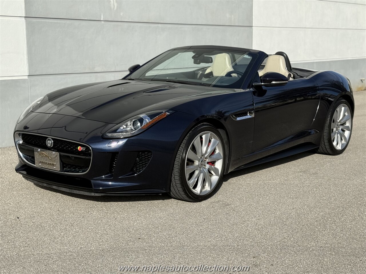 2014 Jaguar F-TYPE V8 S   - Photo 11 - Fort Myers, FL 33967