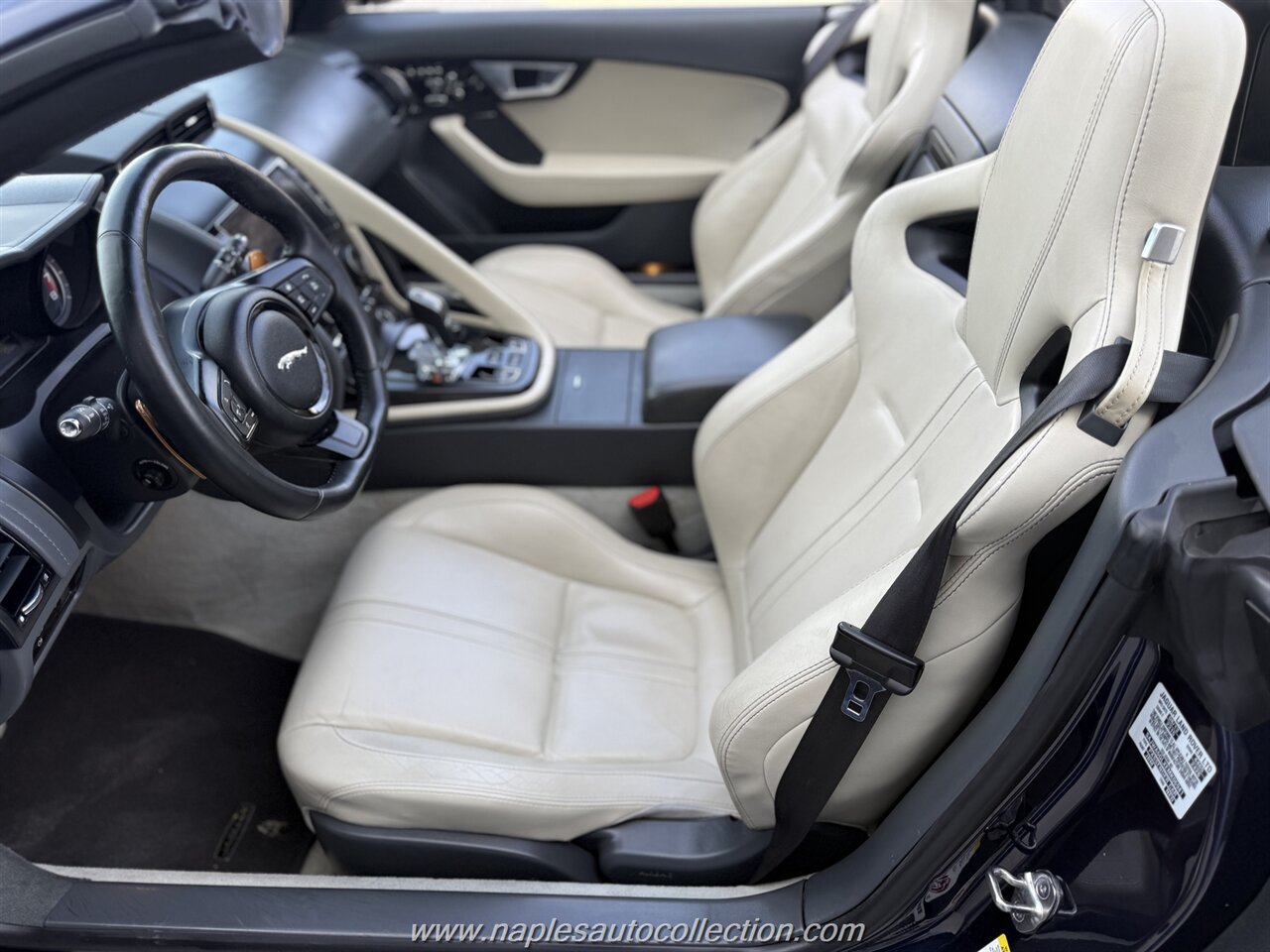 2014 Jaguar F-TYPE V8 S   - Photo 13 - Fort Myers, FL 33967