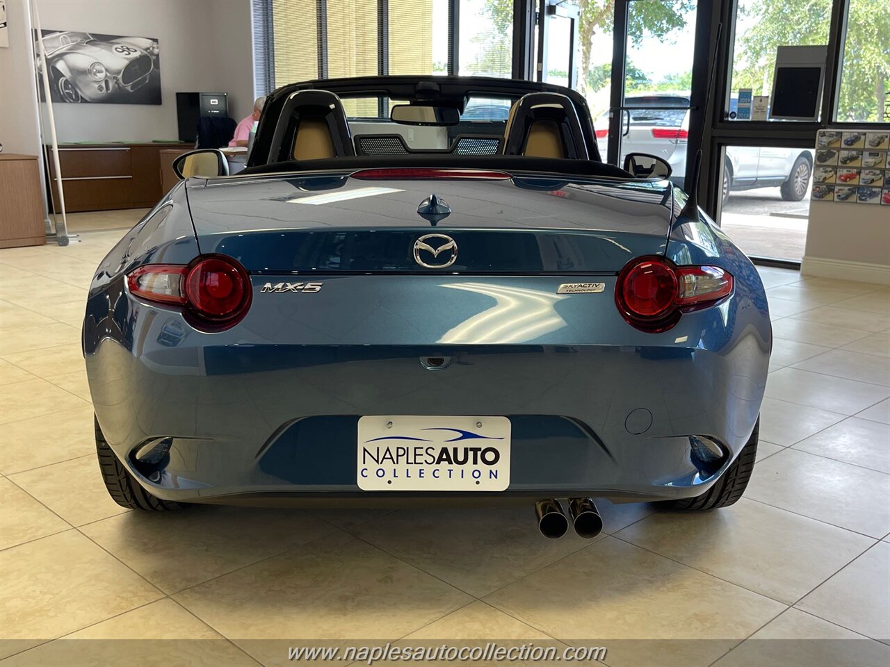 2019 Mazda MX-5 Miata Grand Touring   - Photo 9 - Fort Myers, FL 33967