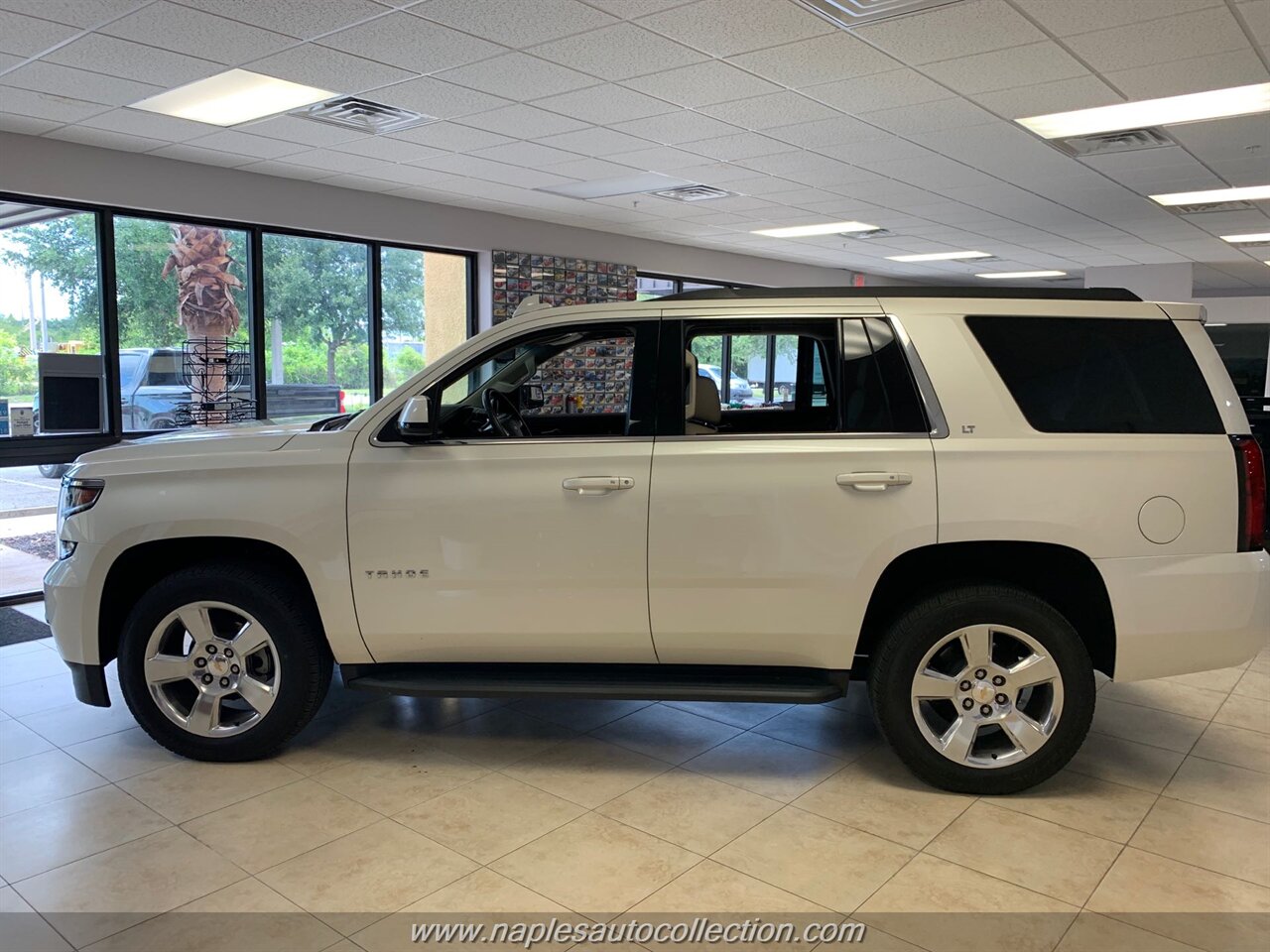 2015 Chevrolet Tahoe LT   - Photo 8 - Fort Myers, FL 33967