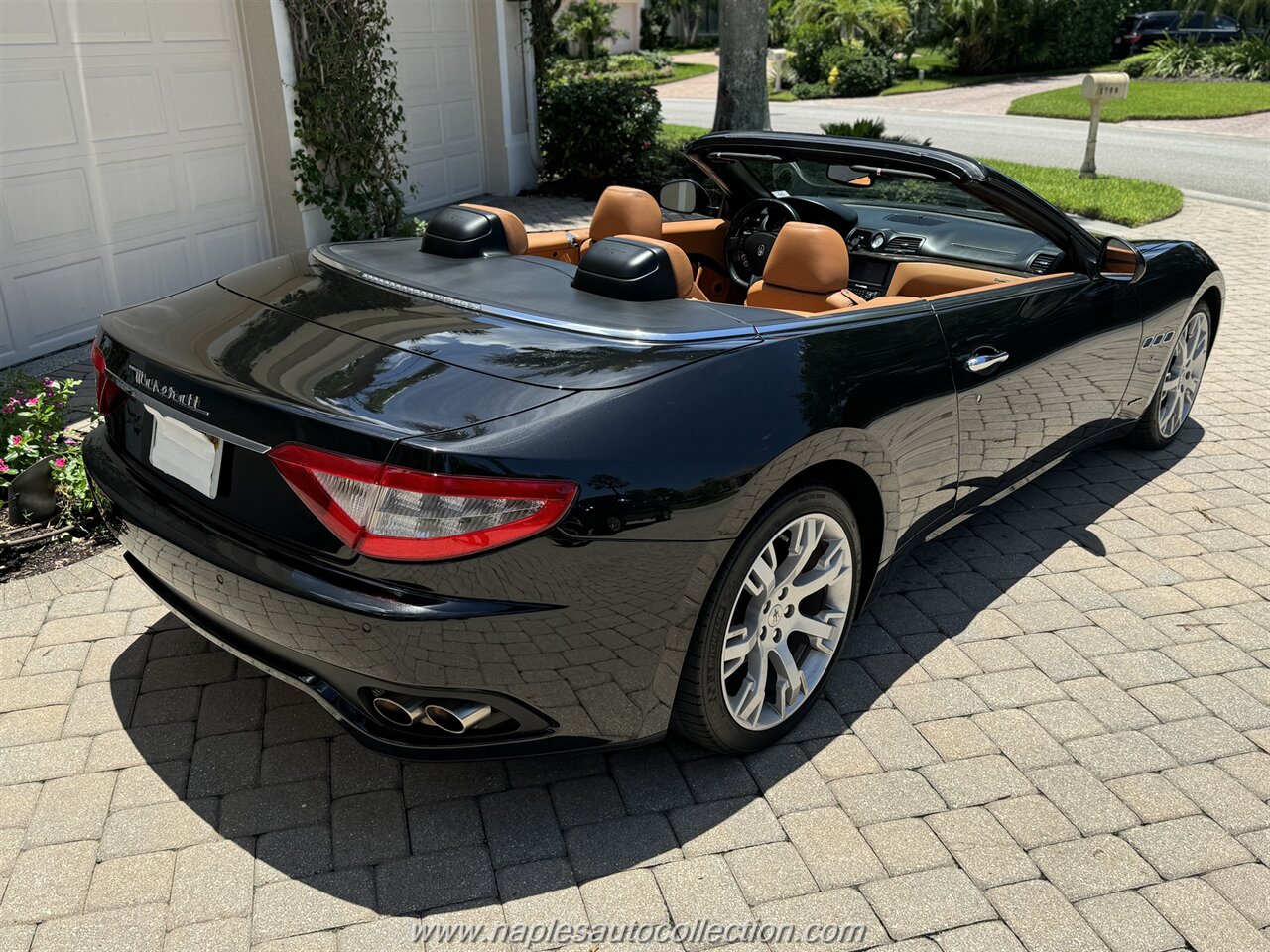 2014 Maserati Gran Turismo   - Photo 8 - Fort Myers, FL 33967