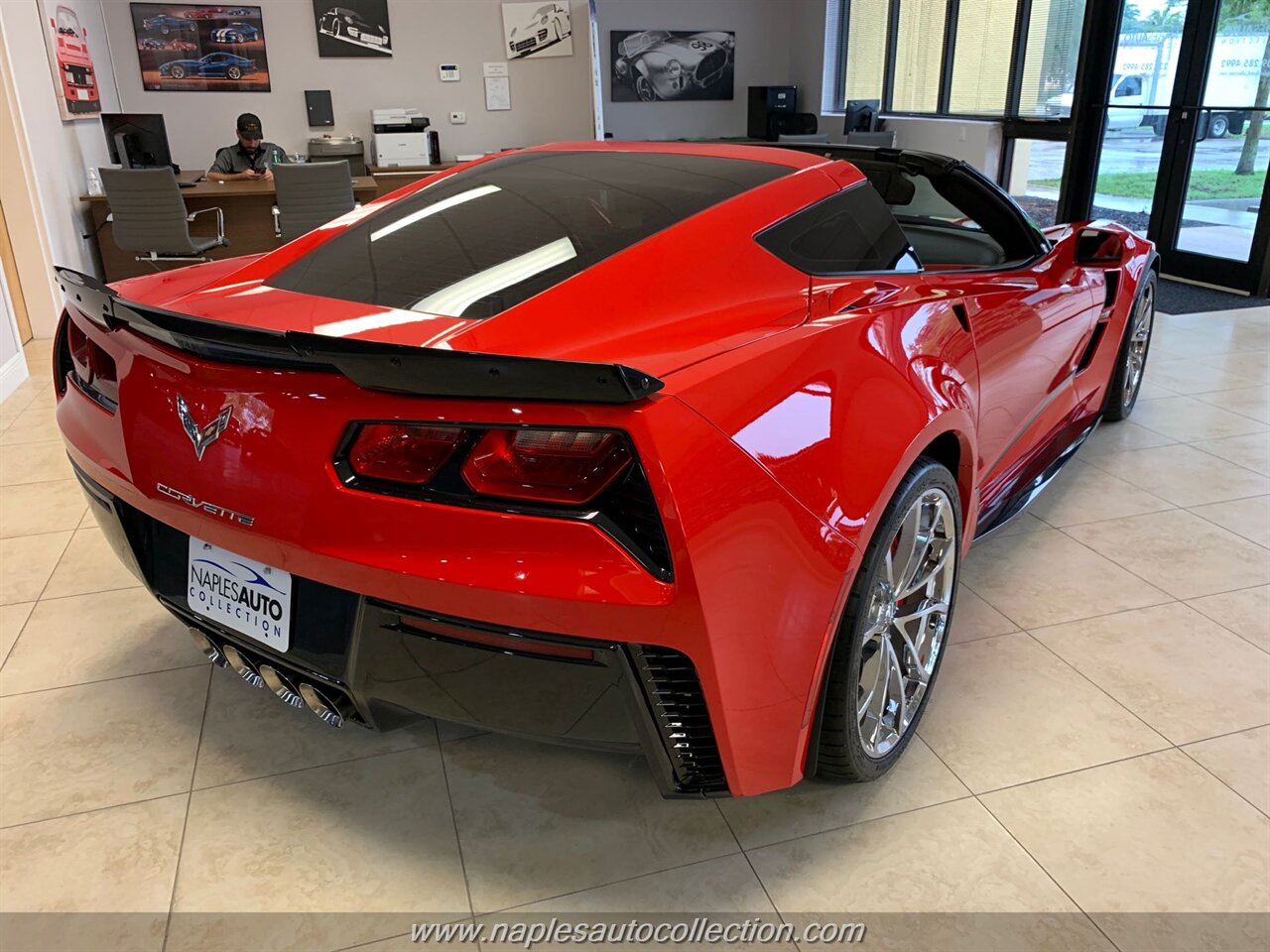 2019 Chevrolet Corvette Grand Sport   - Photo 7 - Fort Myers, FL 33967