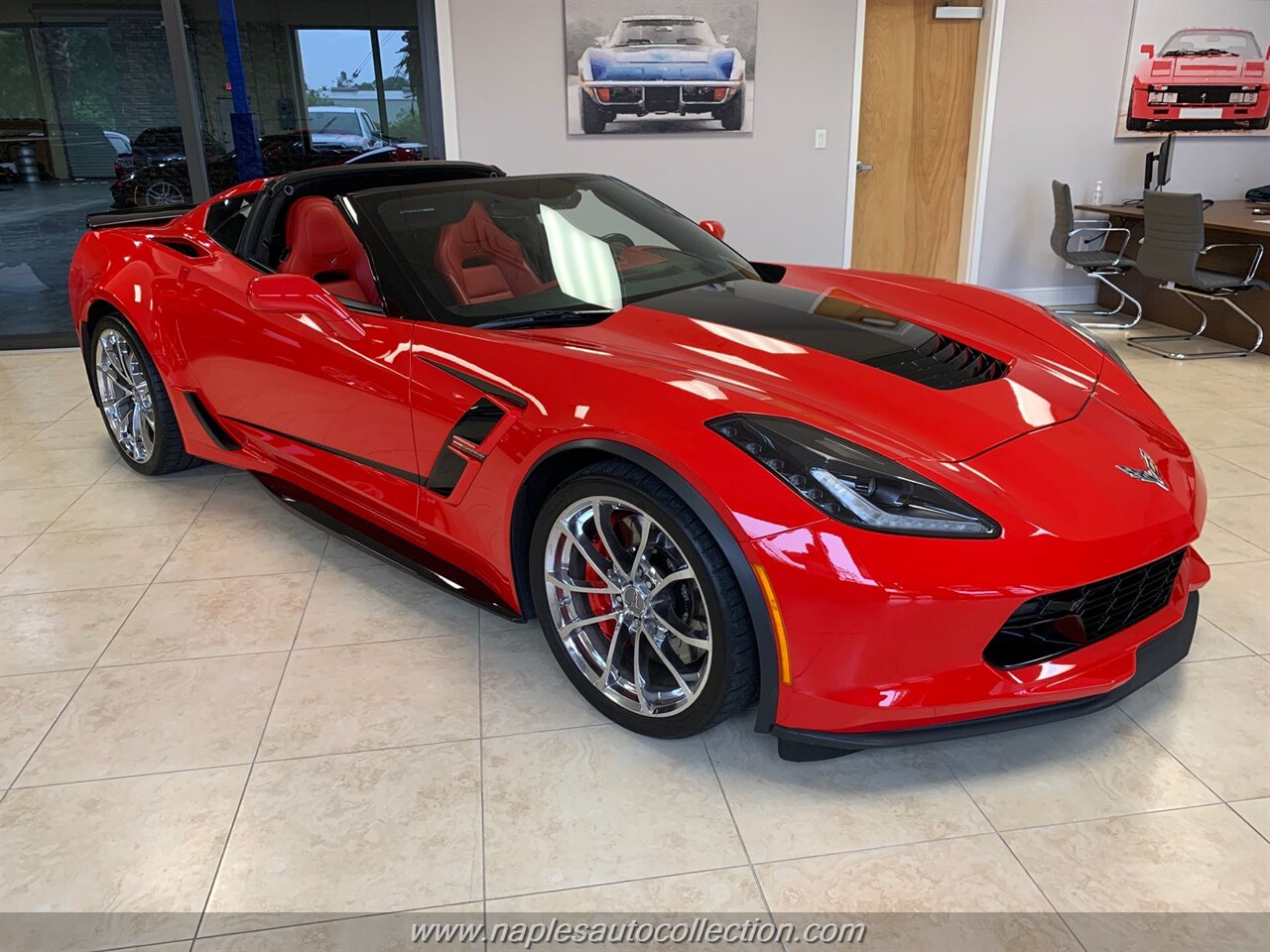 2019 Chevrolet Corvette Grand Sport   - Photo 3 - Fort Myers, FL 33967