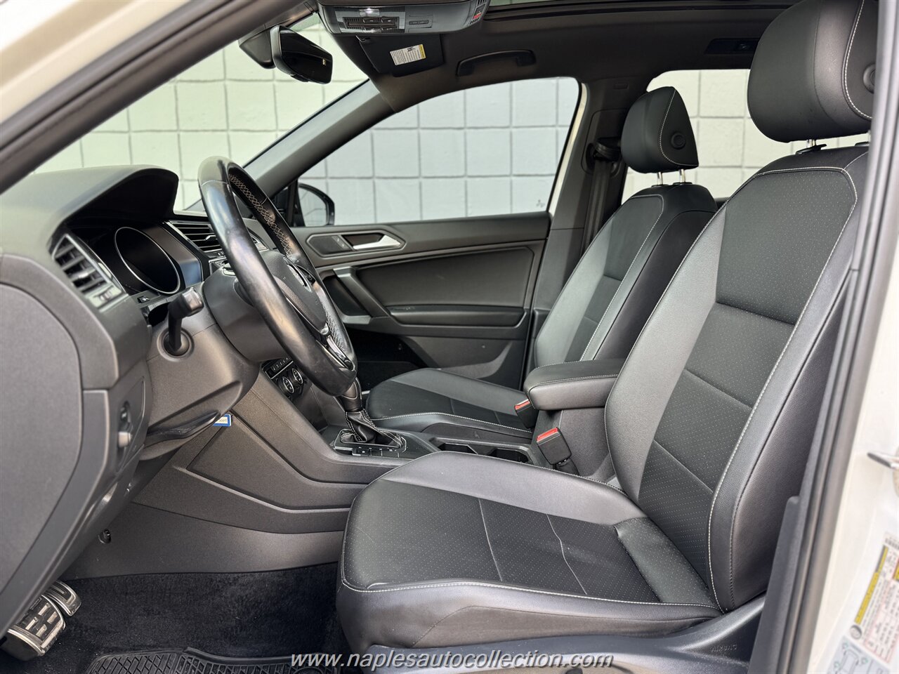 2021 Volkswagen Tiguan SE   - Photo 10 - Fort Myers, FL 33967