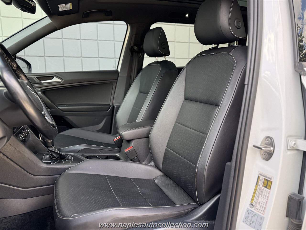 2021 Volkswagen Tiguan SE   - Photo 11 - Fort Myers, FL 33967