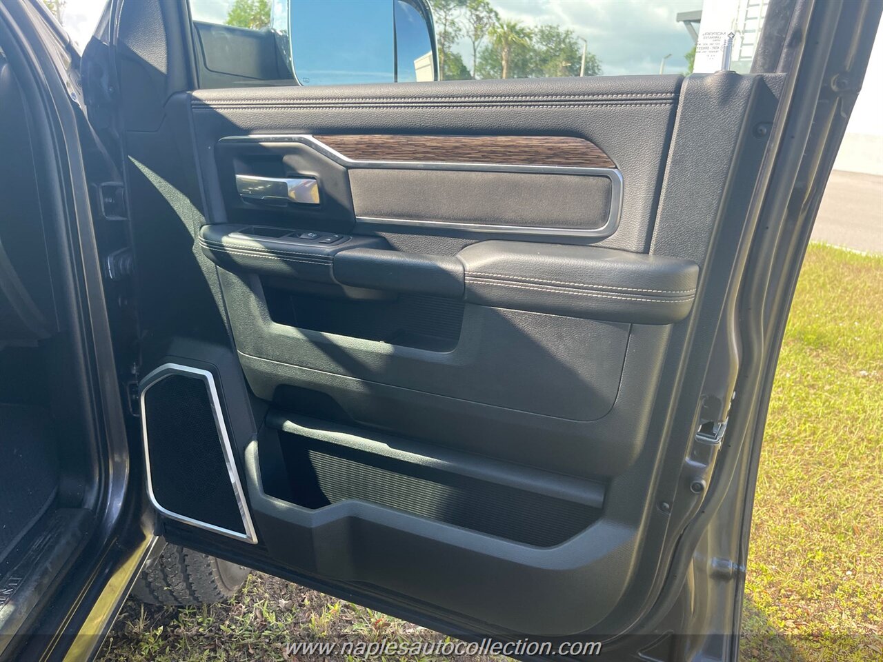 2021 RAM 2500 Laramie   - Photo 10 - Fort Myers, FL 33967