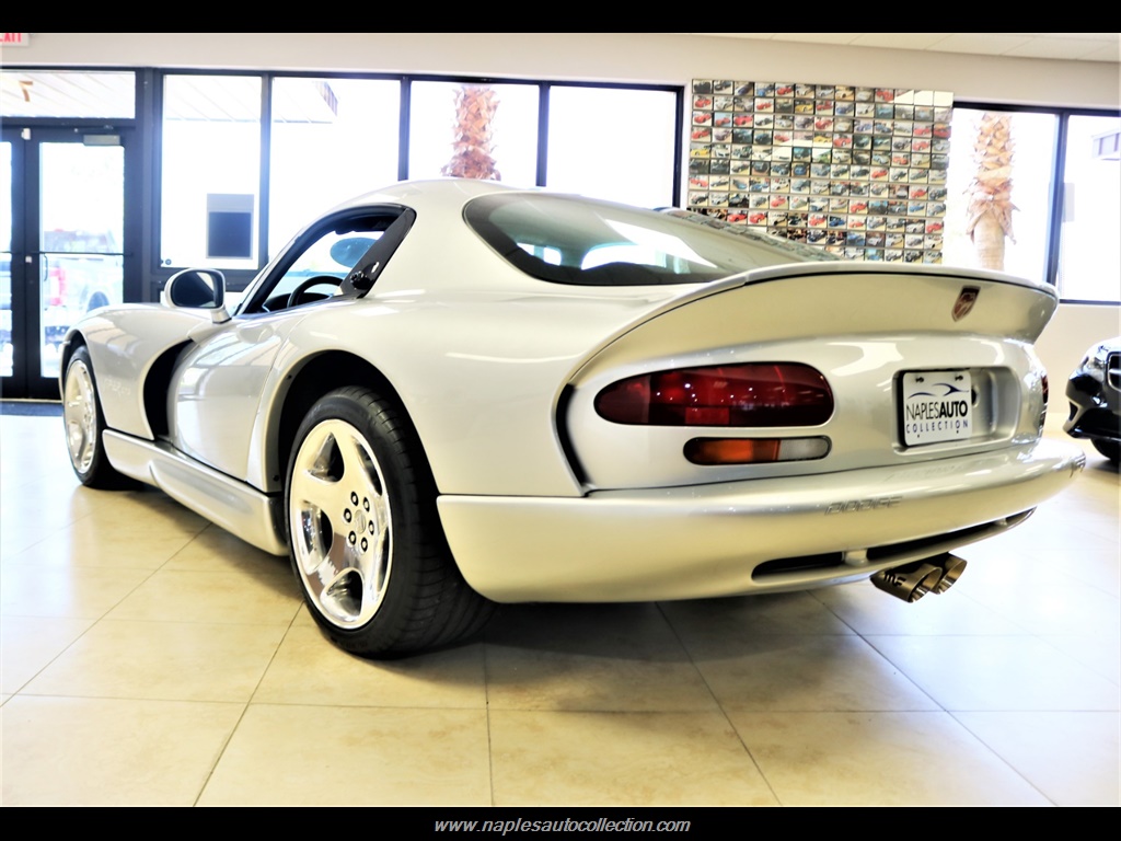 1999 Dodge Viper GTS   - Photo 10 - Fort Myers, FL 33967