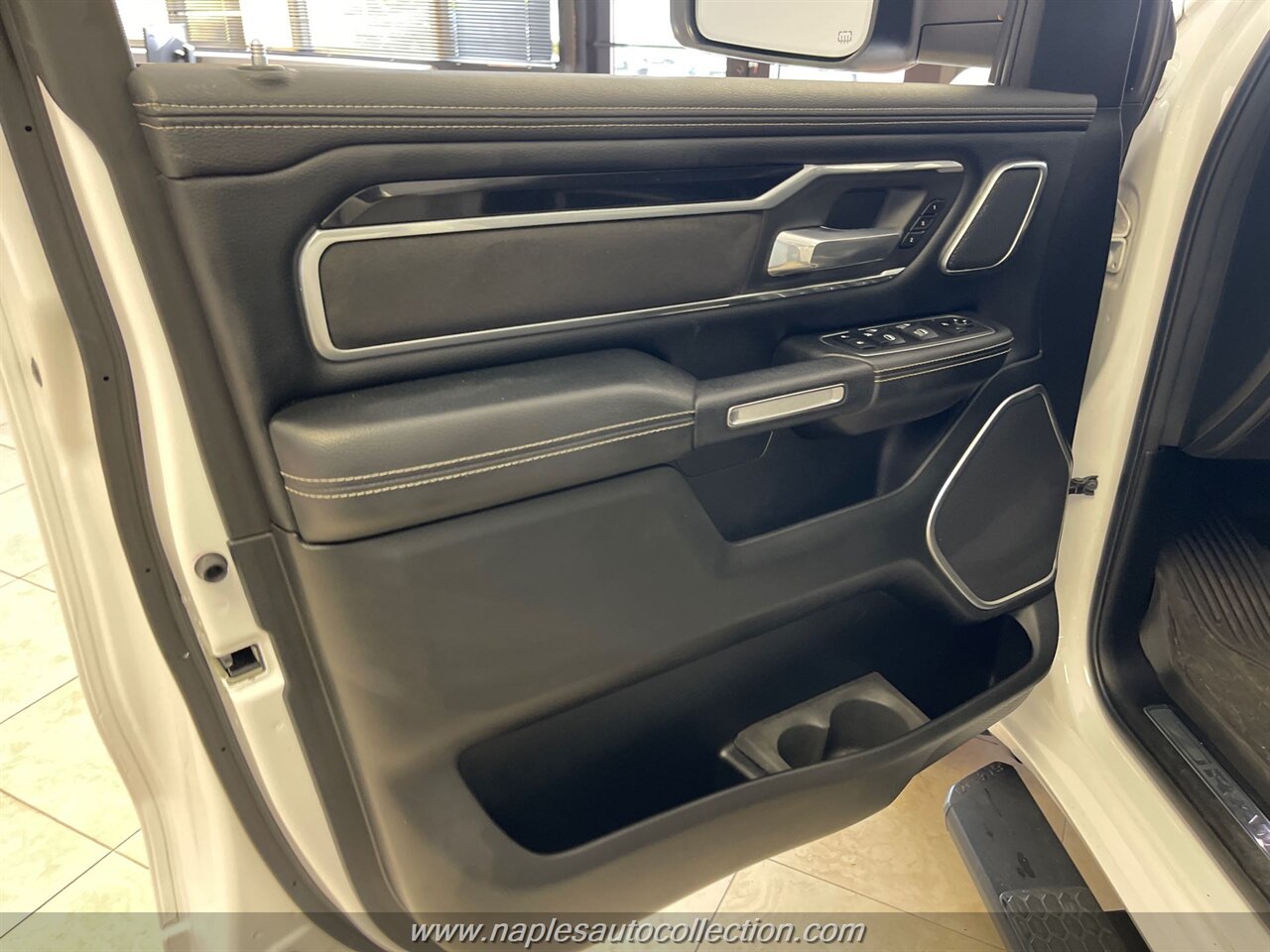 2020 RAM 1500 Laramie - Photo 8 - Fort Myers, FL 33967