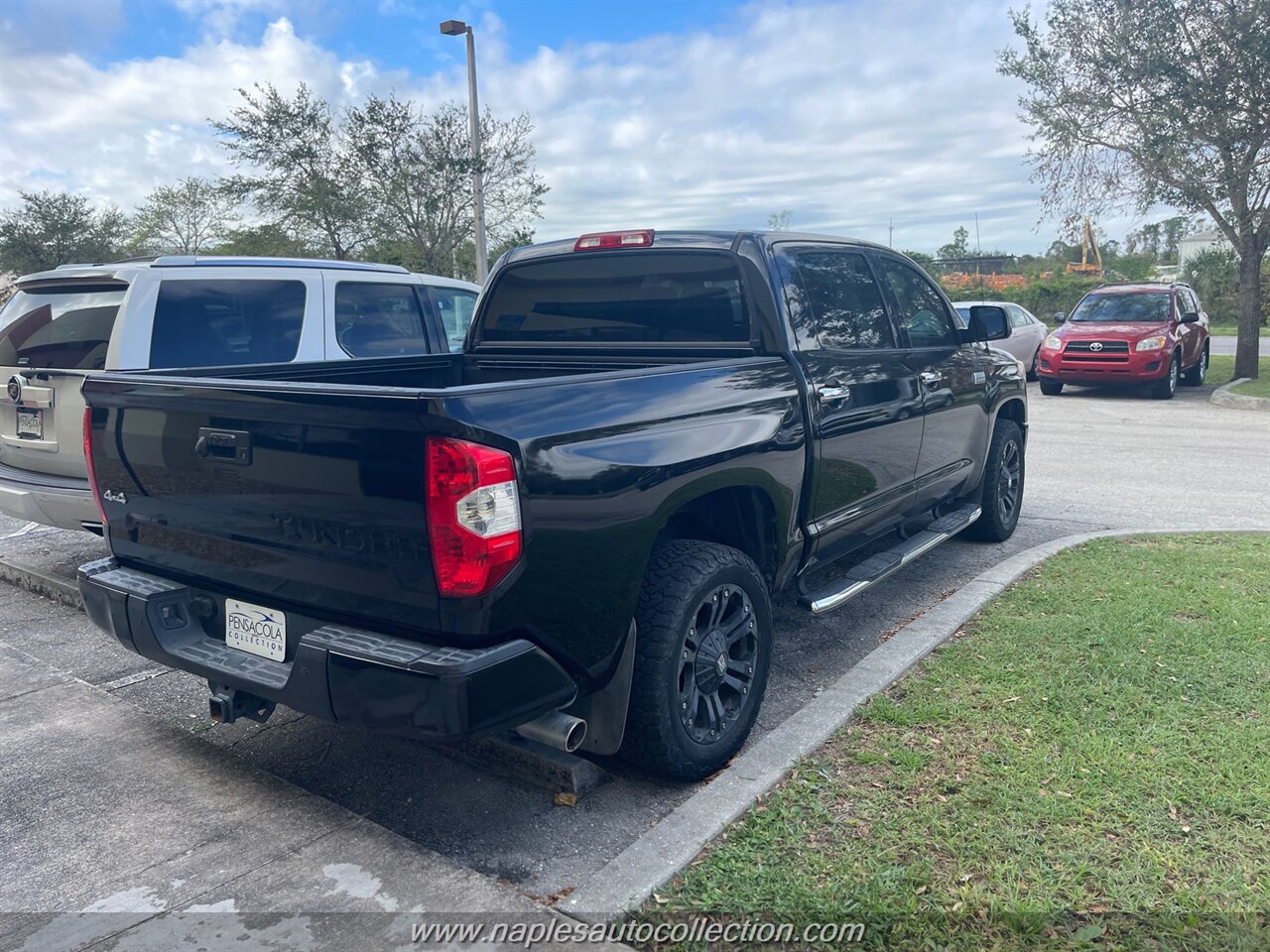 2016 Toyota Tundra Platinum   - Photo 6 - Fort Myers, FL 33967