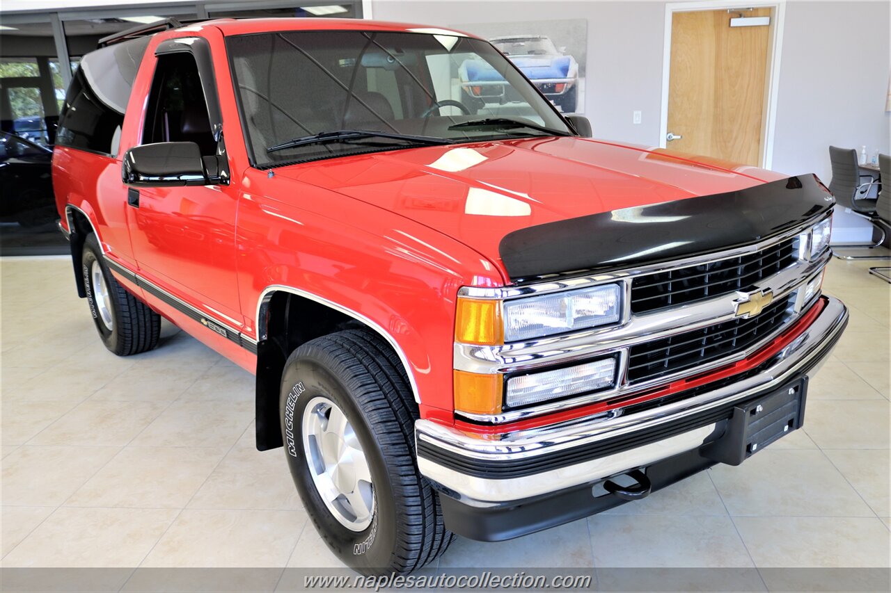 1996 Chevrolet Tahoe 2dr   - Photo 5 - Fort Myers, FL 33967