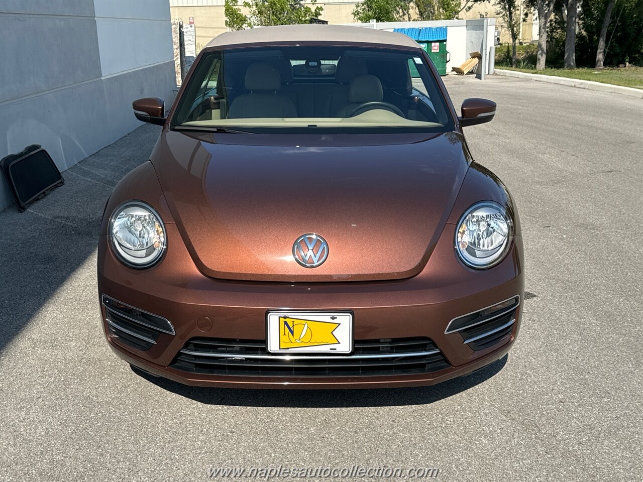 2017 Volkswagen Beetle 1.8T SE   - Photo 24 - Fort Myers, FL 33967