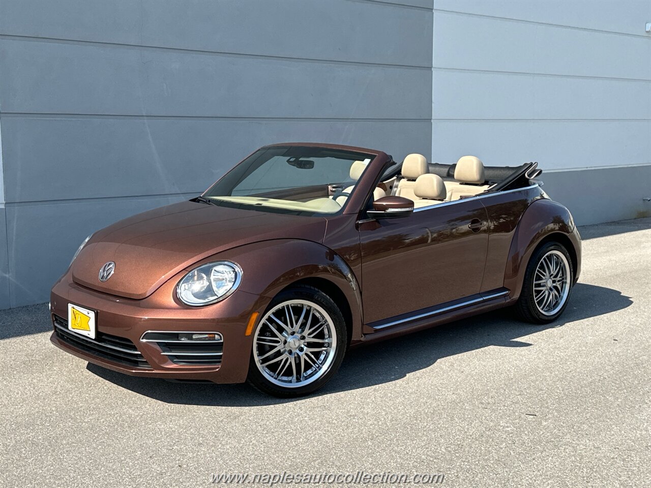 2017 Volkswagen Beetle 1.8T SE   - Photo 1 - Fort Myers, FL 33967