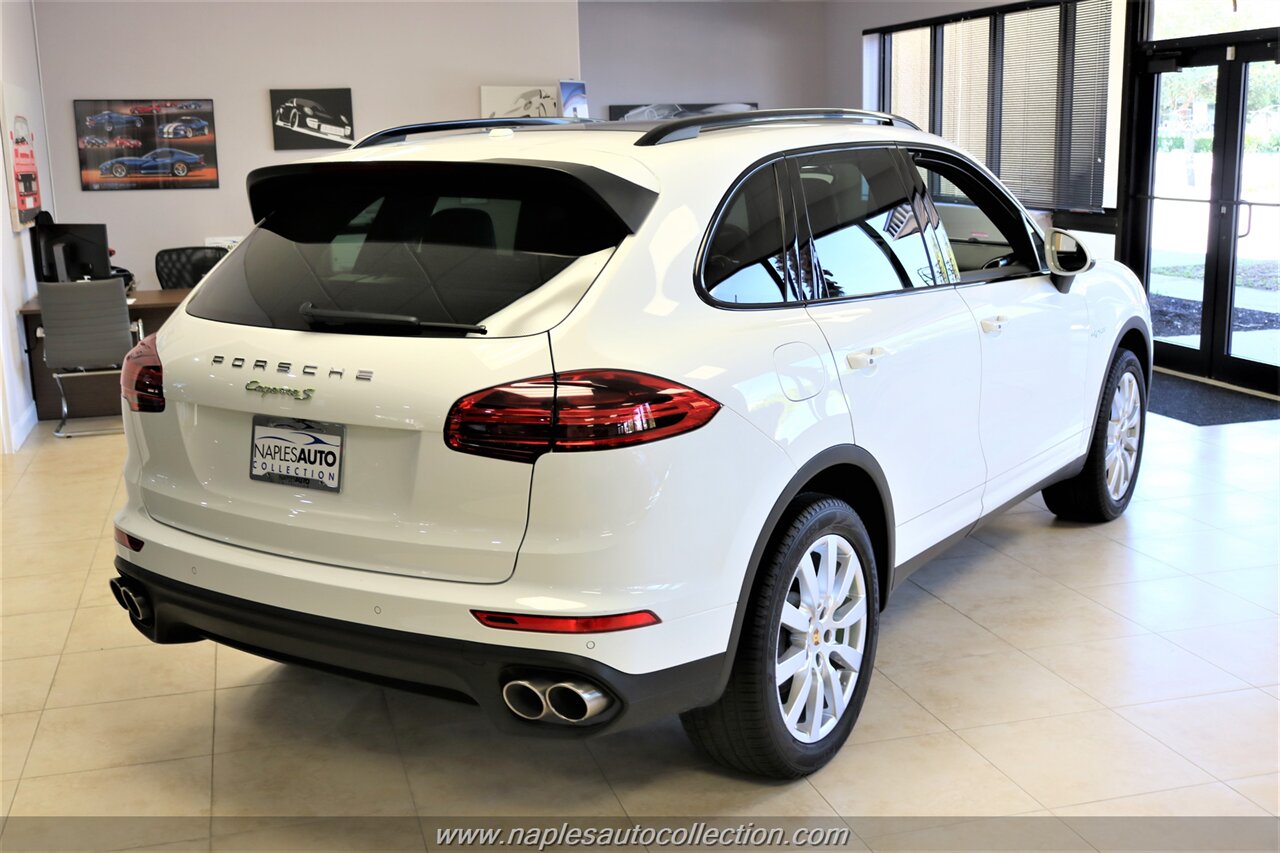 2016 Porsche Cayenne S E-Hybrid   - Photo 5 - Fort Myers, FL 33967