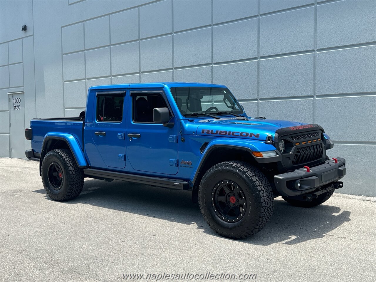 2020 Jeep Gladiator Rubicon   - Photo 11 - Fort Myers, FL 33967