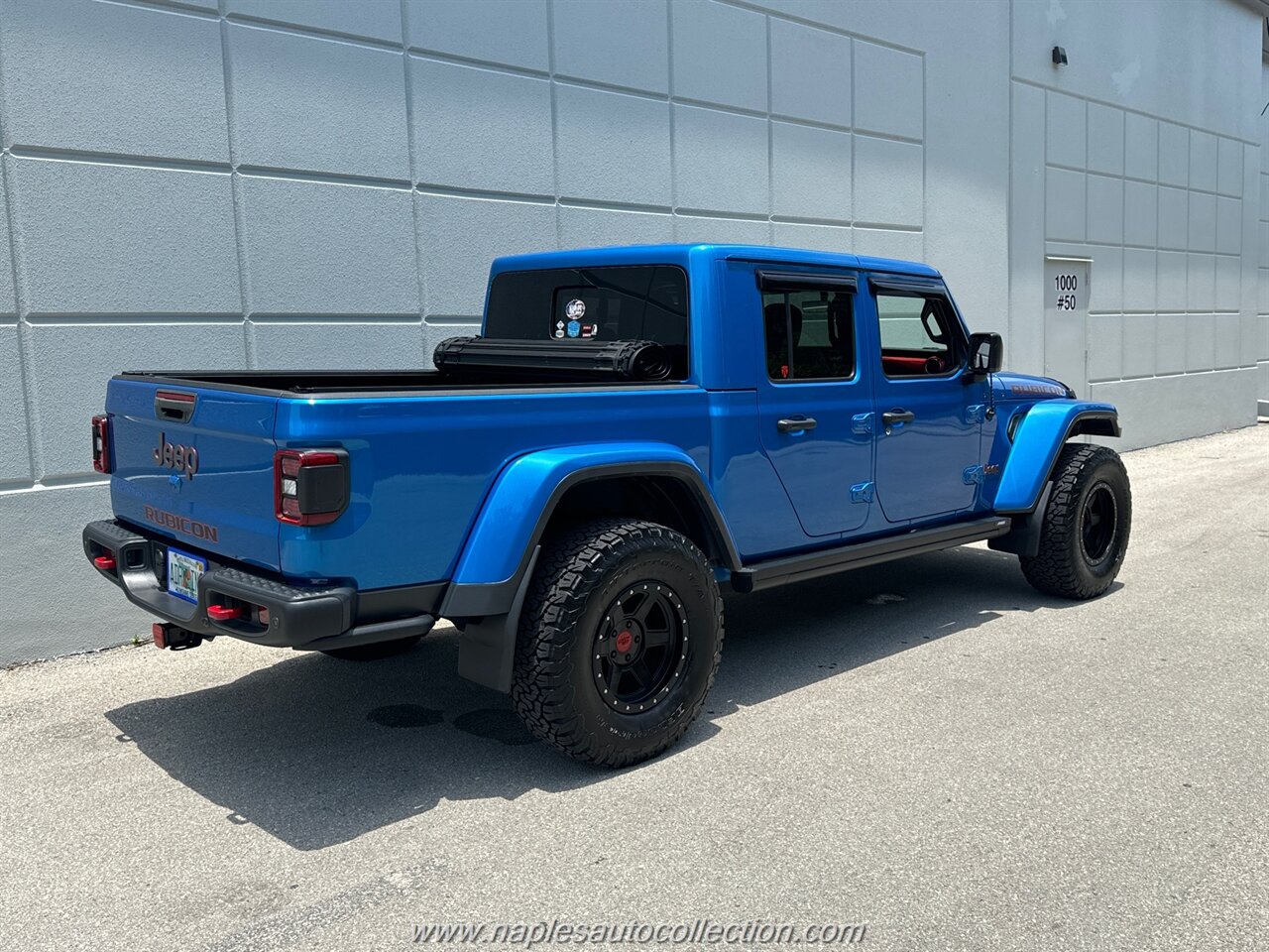 2020 Jeep Gladiator Rubicon   - Photo 13 - Fort Myers, FL 33967