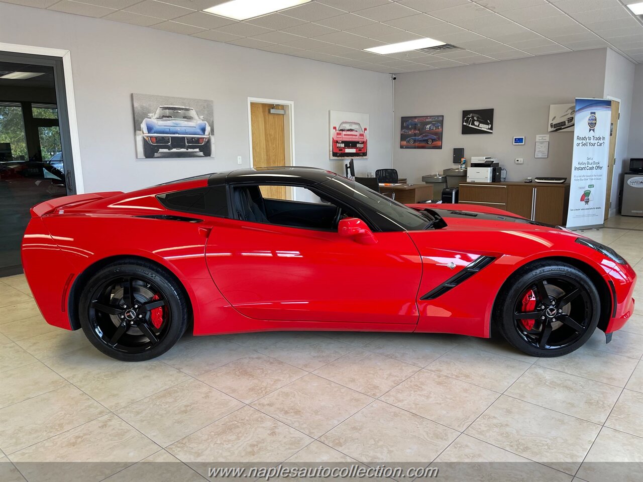 2015 Chevrolet Corvette Stingray   - Photo 5 - Fort Myers, FL 33967