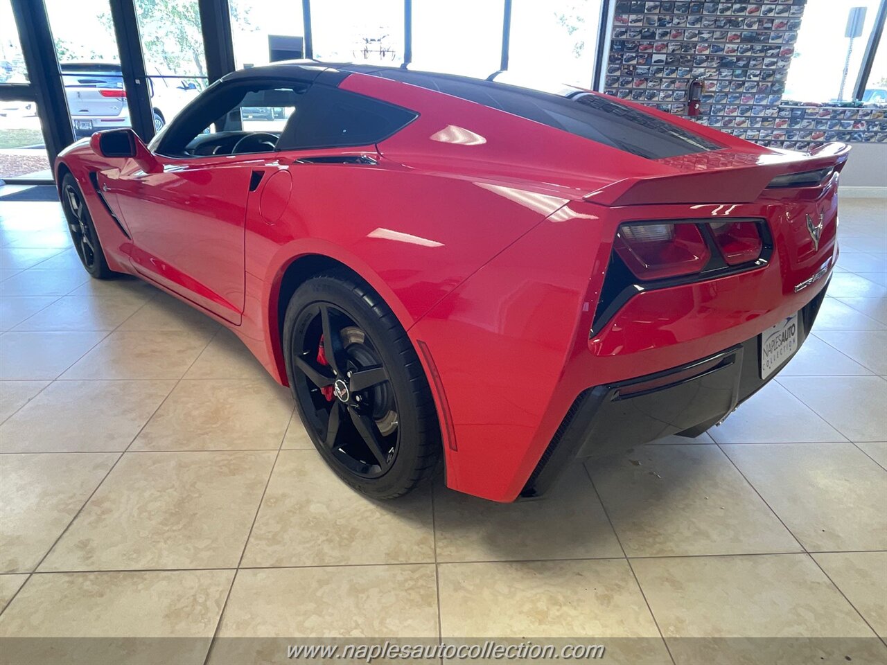 2015 Chevrolet Corvette Stingray   - Photo 8 - Fort Myers, FL 33967