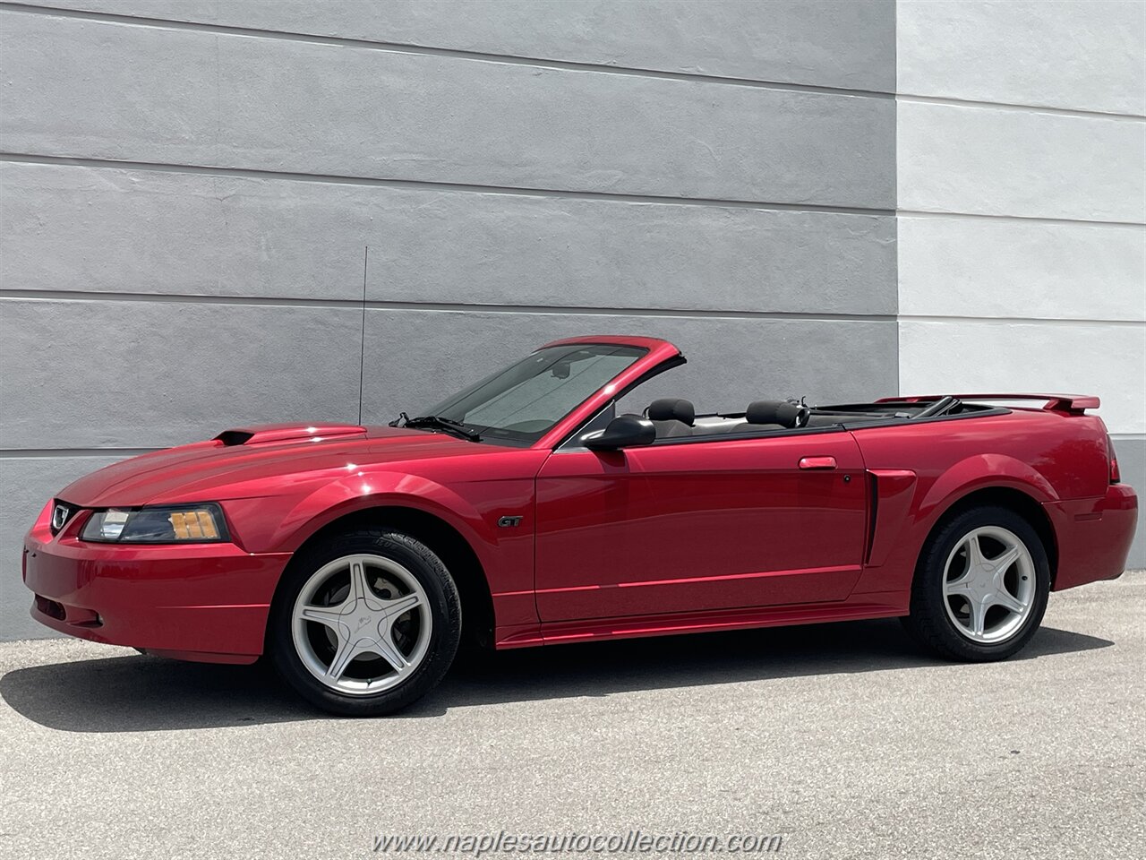 2002 Ford Mustang GT   - Photo 3 - Fort Myers, FL 33967