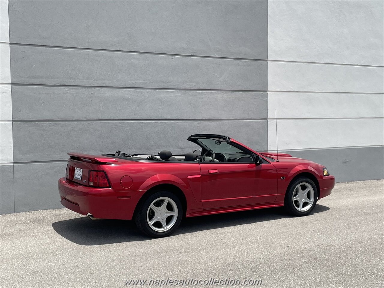 2002 Ford Mustang GT   - Photo 32 - Fort Myers, FL 33967