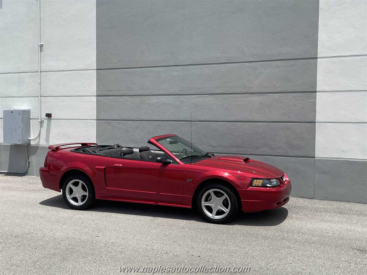 2002 Ford Mustang GT   - Photo 34 - Fort Myers, FL 33967