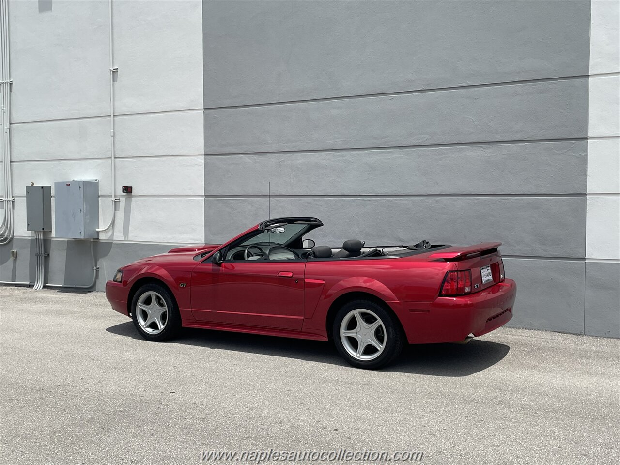 2002 Ford Mustang GT   - Photo 28 - Fort Myers, FL 33967