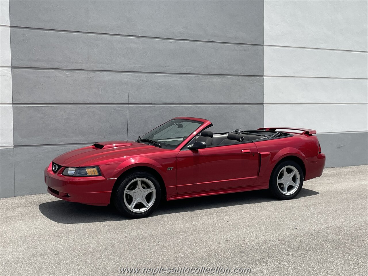 2002 Ford Mustang GT   - Photo 25 - Fort Myers, FL 33967