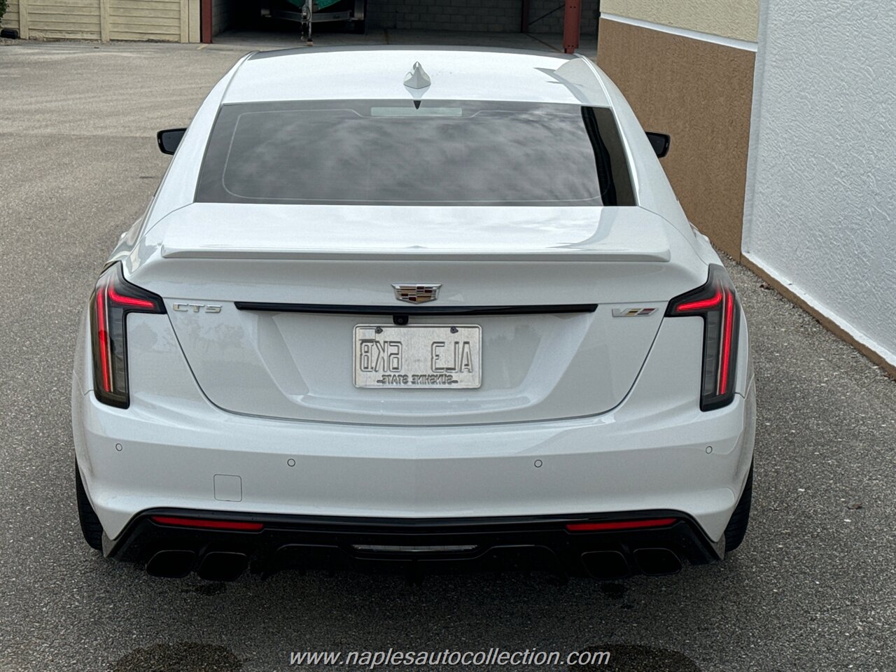 2023 Cadillac CT5-V Blackwing   - Photo 7 - Fort Myers, FL 33967