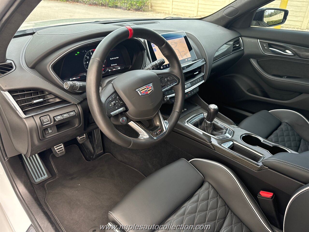 2023 Cadillac CT5-V Blackwing   - Photo 2 - Fort Myers, FL 33967