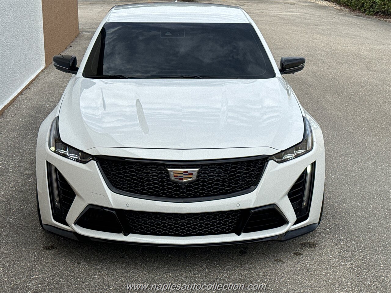 2023 Cadillac CT5-V Blackwing   - Photo 4 - Fort Myers, FL 33967