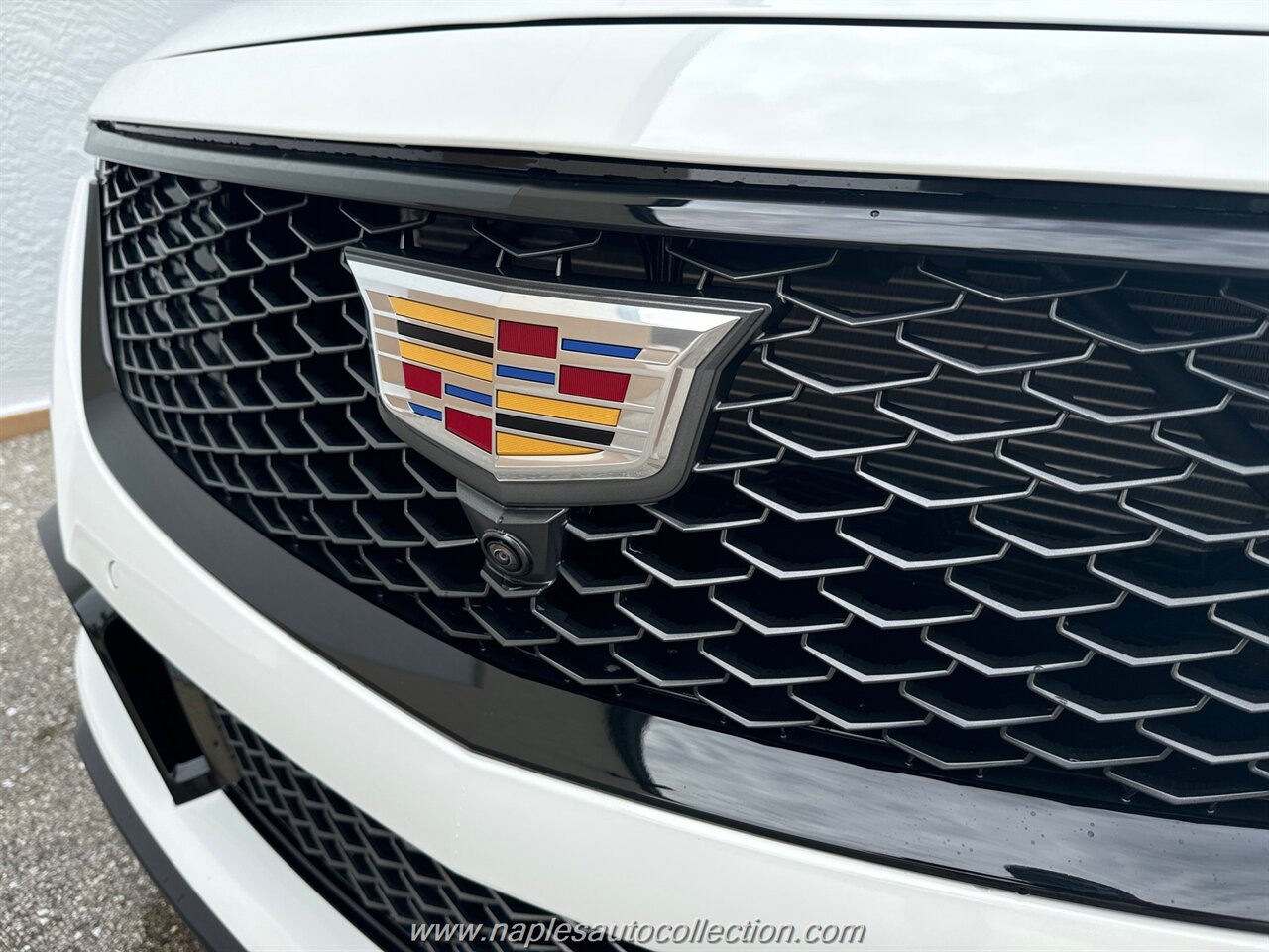 2023 Cadillac CT5-V Blackwing   - Photo 9 - Fort Myers, FL 33967