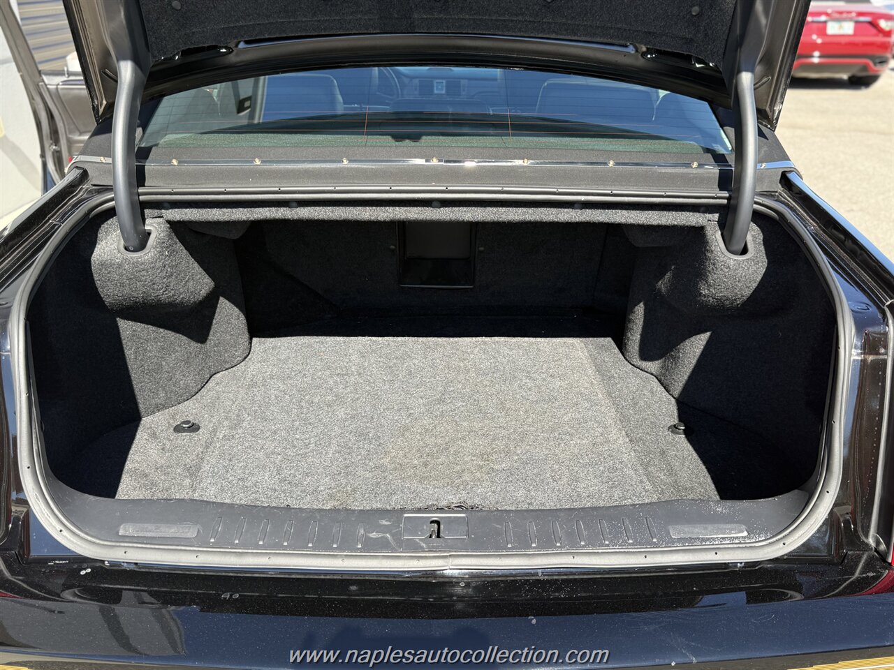 2011 Cadillac DTS Premium Collection   - Photo 40 - Fort Myers, FL 33967