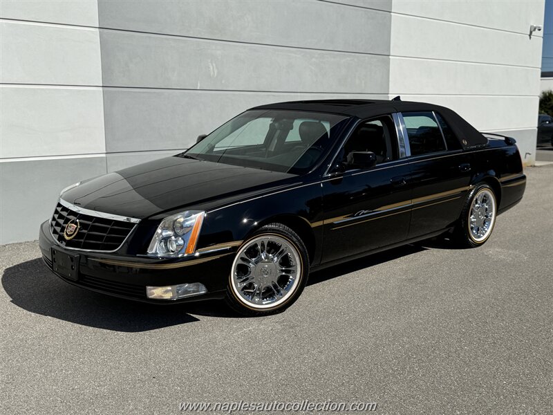 2011 Cadillac DTS Premium Collection  