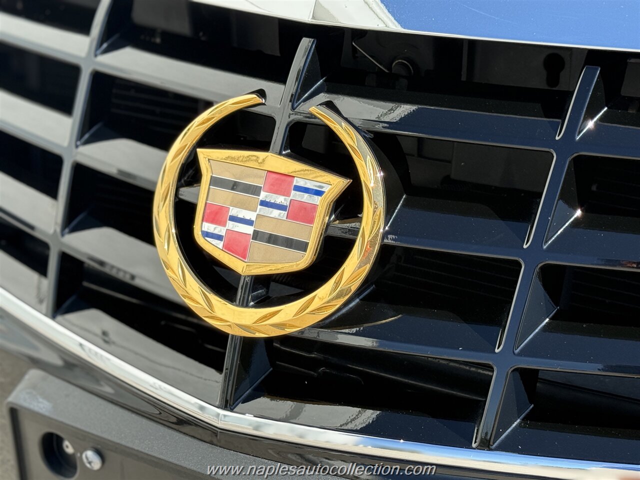 2011 Cadillac DTS Premium Collection   - Photo 6 - Fort Myers, FL 33967