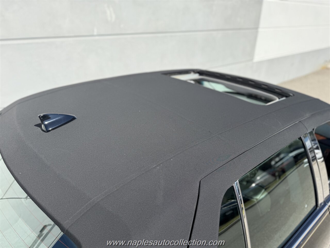 2011 Cadillac DTS Premium Collection   - Photo 19 - Fort Myers, FL 33967