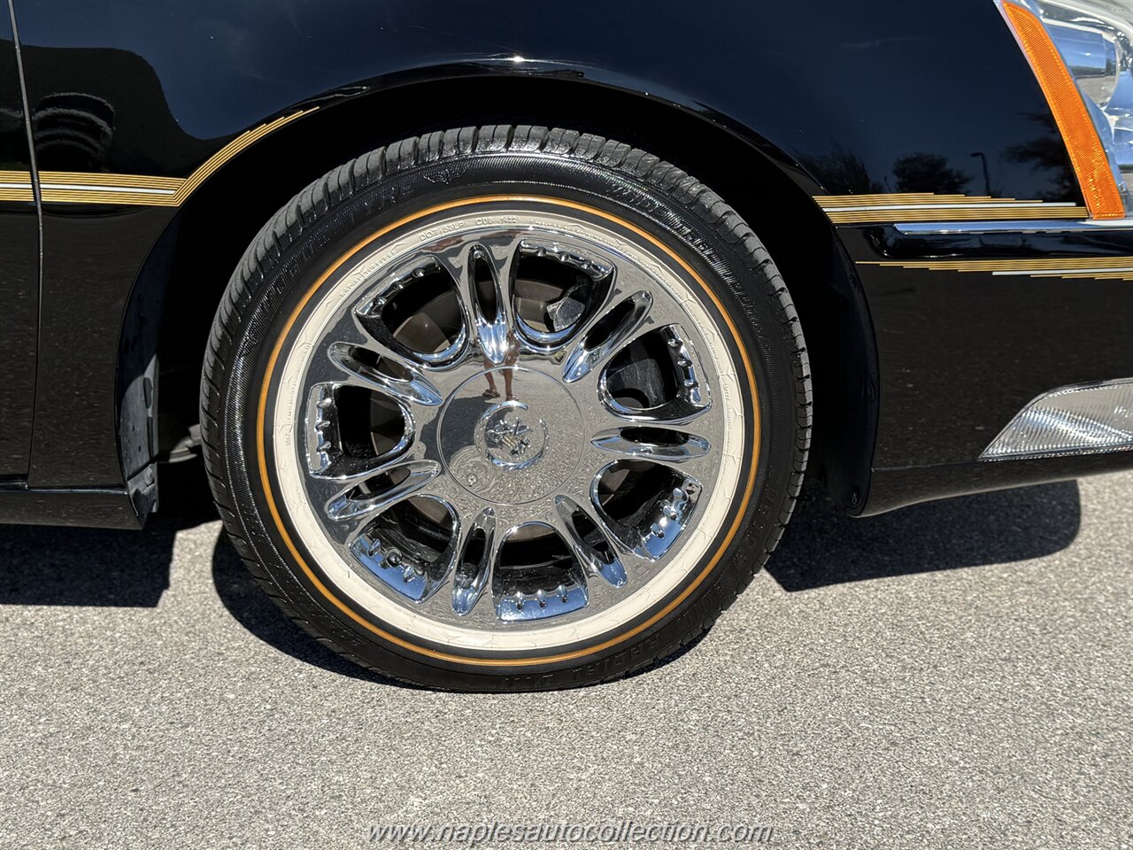 2011 Cadillac DTS Premium Collection   - Photo 15 - Fort Myers, FL 33967