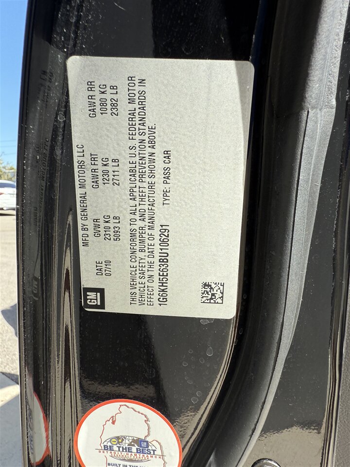 2011 Cadillac DTS Premium Collection   - Photo 41 - Fort Myers, FL 33967