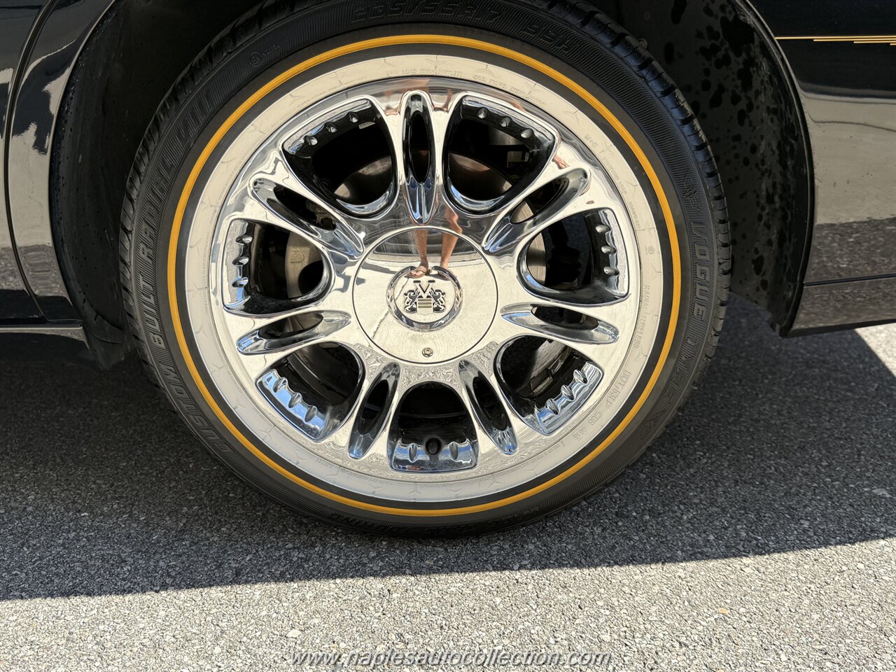 2011 Cadillac DTS Premium Collection   - Photo 39 - Fort Myers, FL 33967