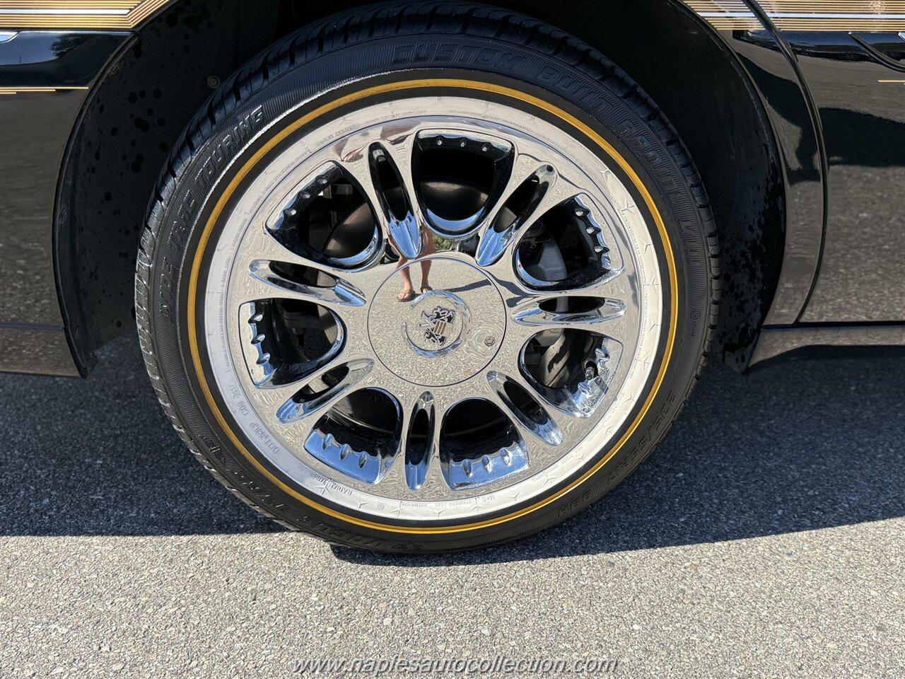 2011 Cadillac DTS Premium Collection   - Photo 36 - Fort Myers, FL 33967