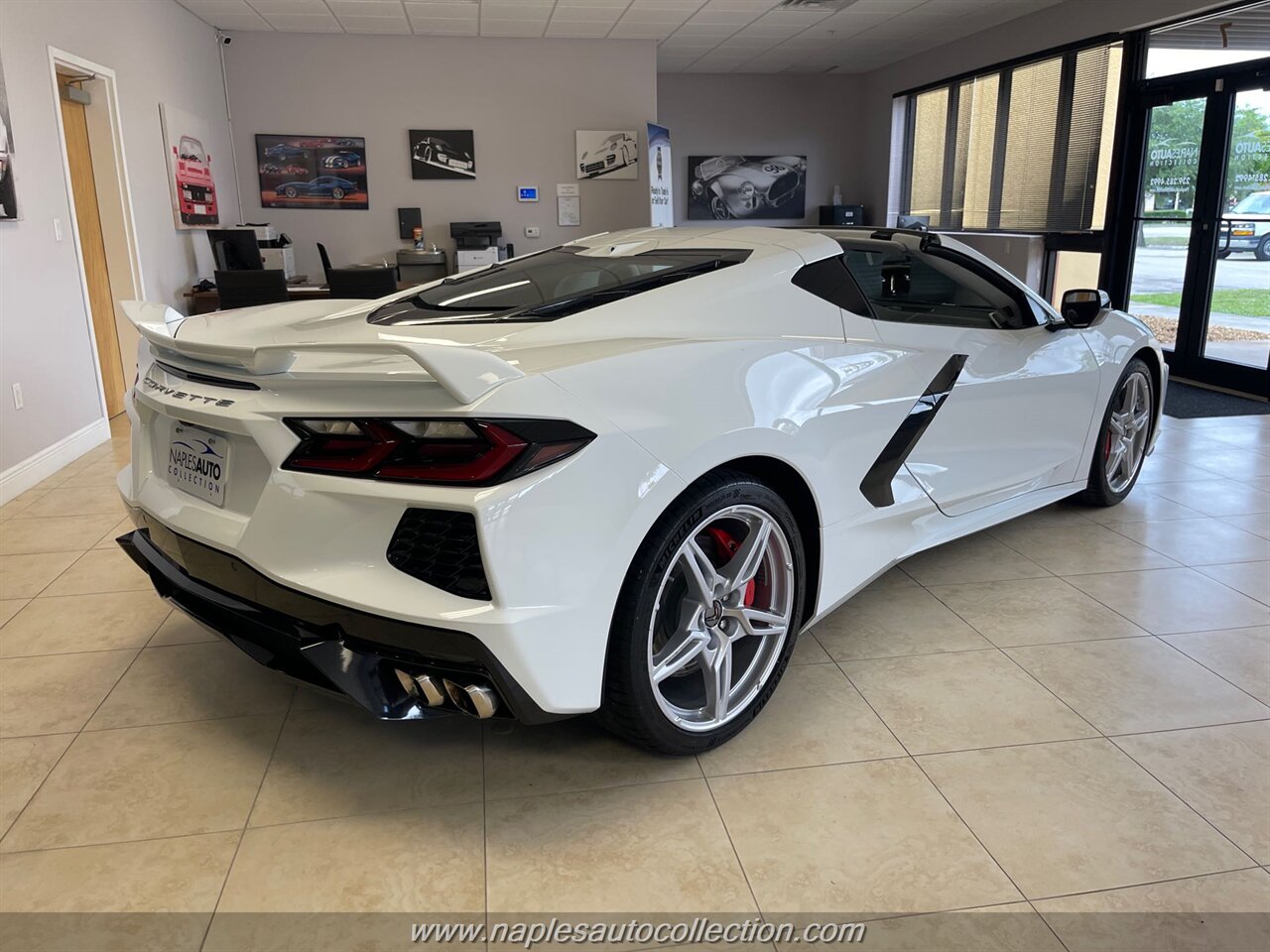 2020 Chevrolet Corvette Stingray  3LT Z51 - Photo 6 - Fort Myers, FL 33967